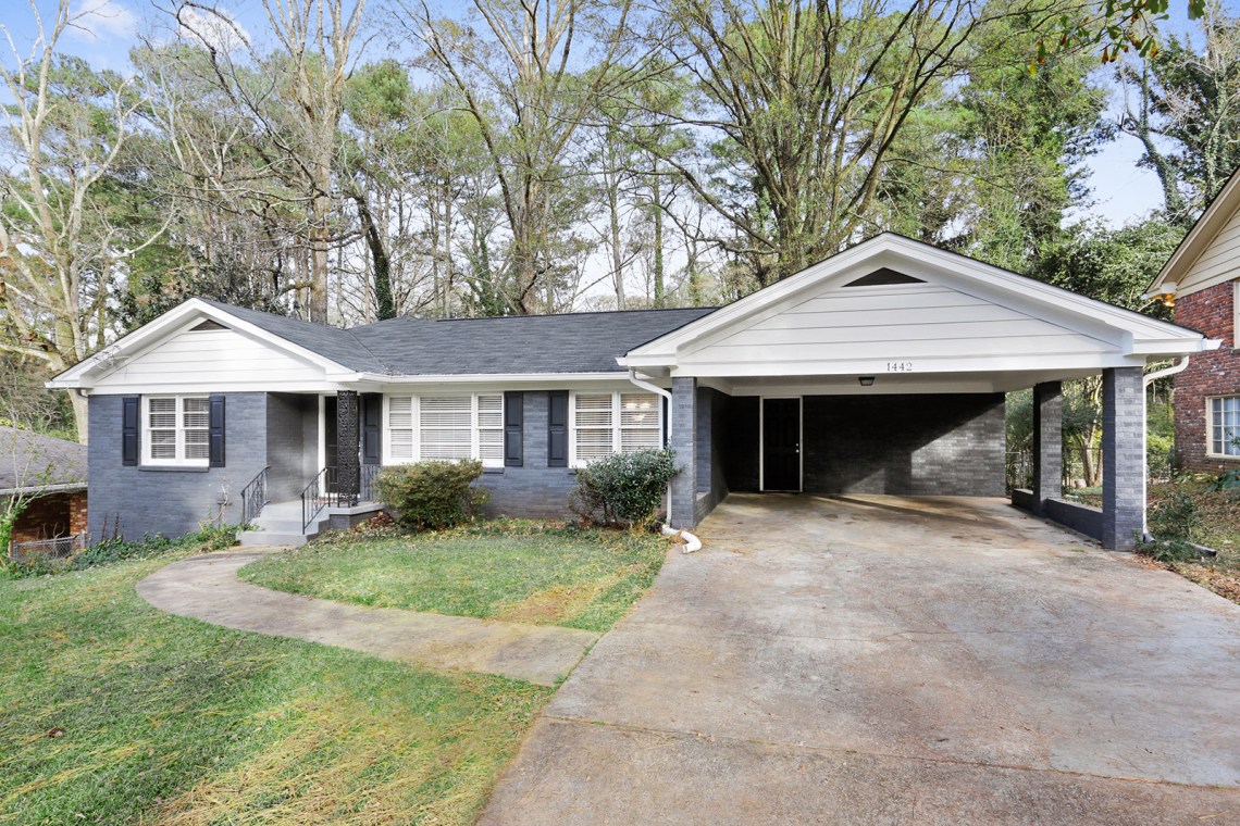 1442-exterior-main-2