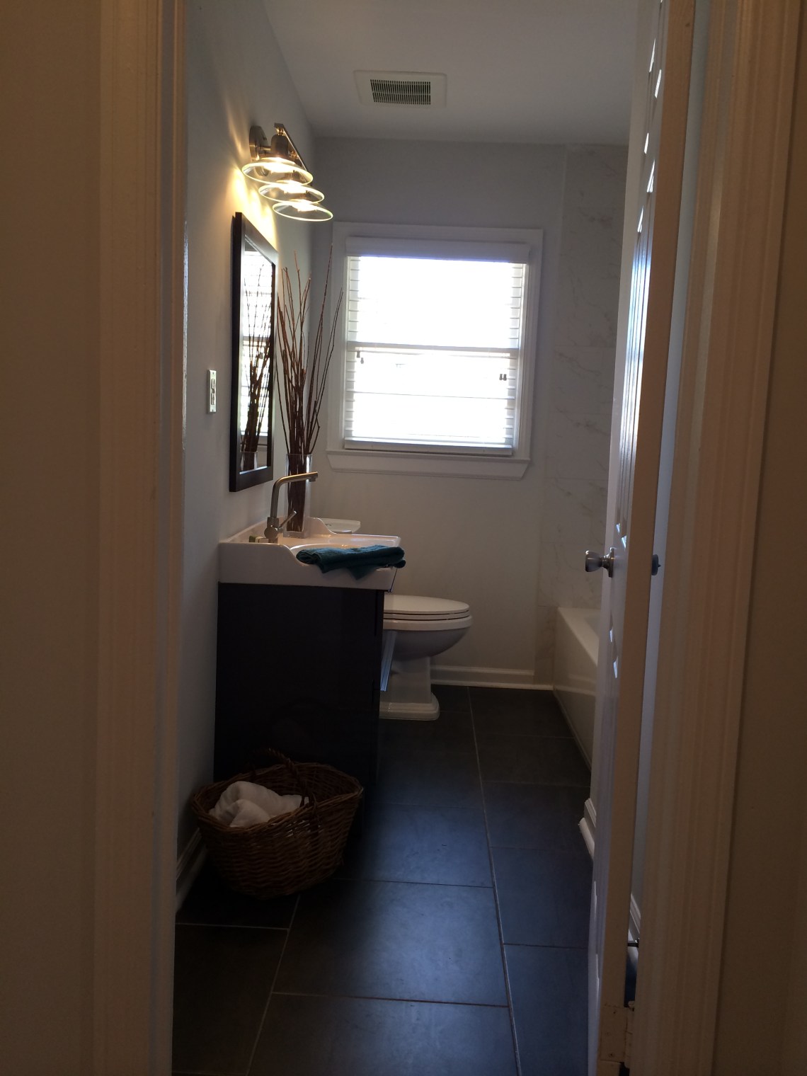 1442-thomas-bathroom-1-3-9-use