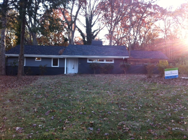 Mid Century Midway Woods HausZwei Homes Kevin Polite Solid Source Realty, Inc.